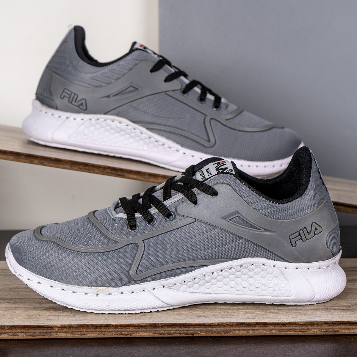 کفش مردانه Filaطوسی مدل Tizon(T)