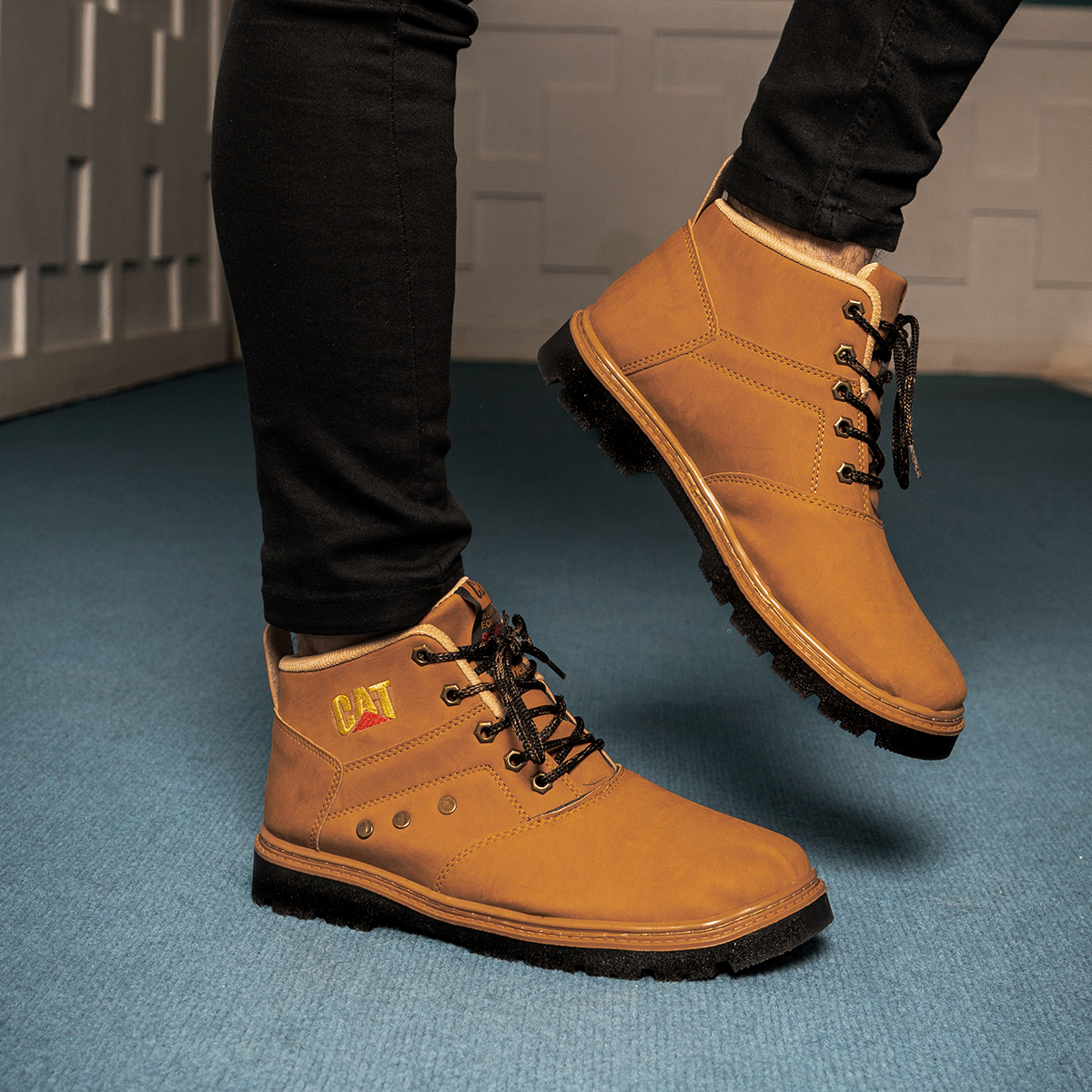 نیم بوت Catمردانه عسلی مدل Scot