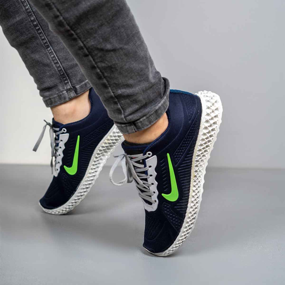 کفش وزرشی (T) سرمه ای سبز مردانه مدل Parsan