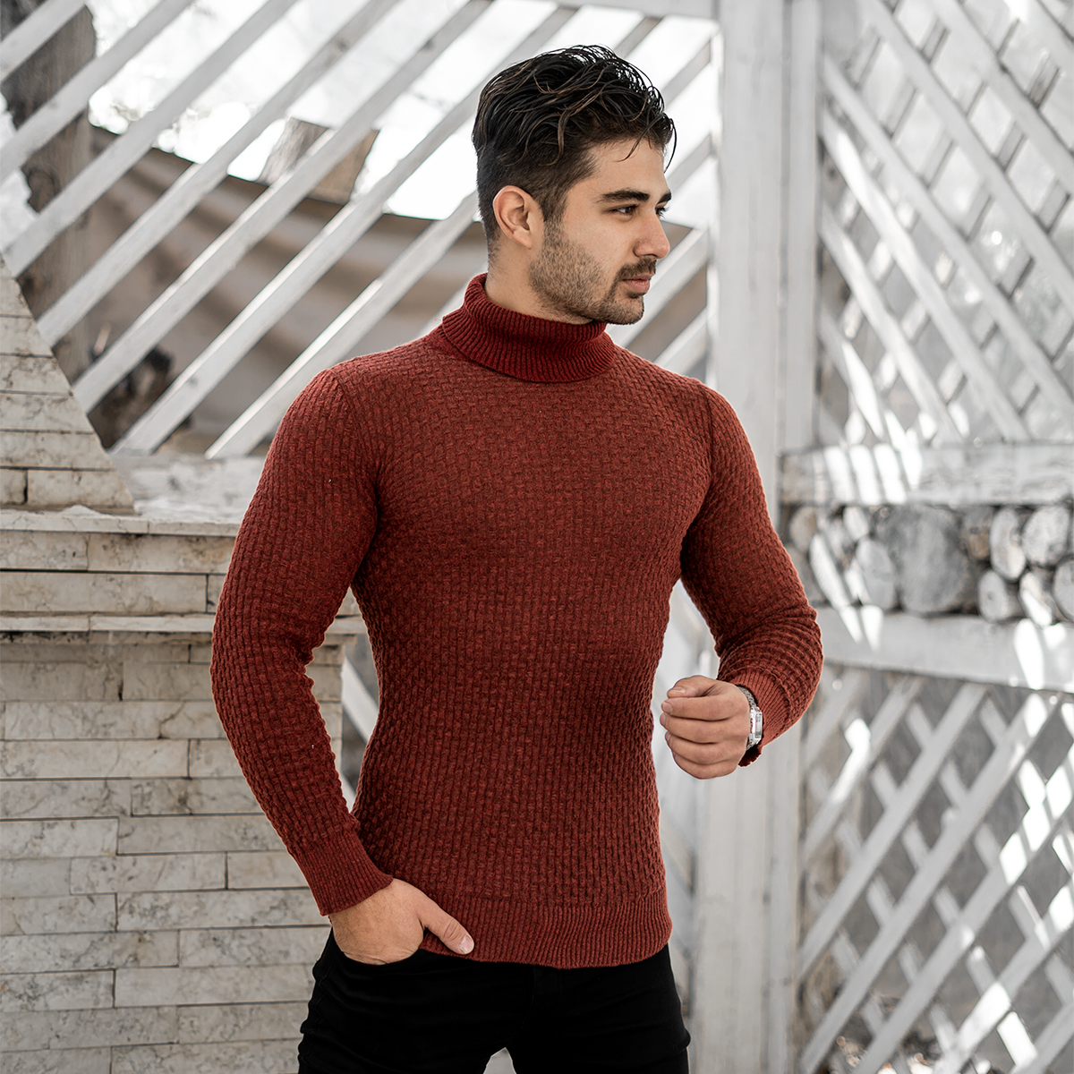 پلیور یقه اسکی مردانه زرشکی مدل Oktav