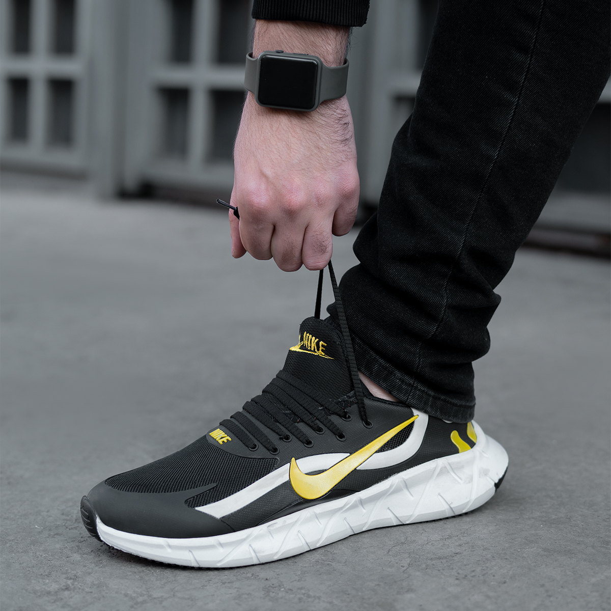 کفش ورزشی نایک مشکی زرد مدل Zaxi