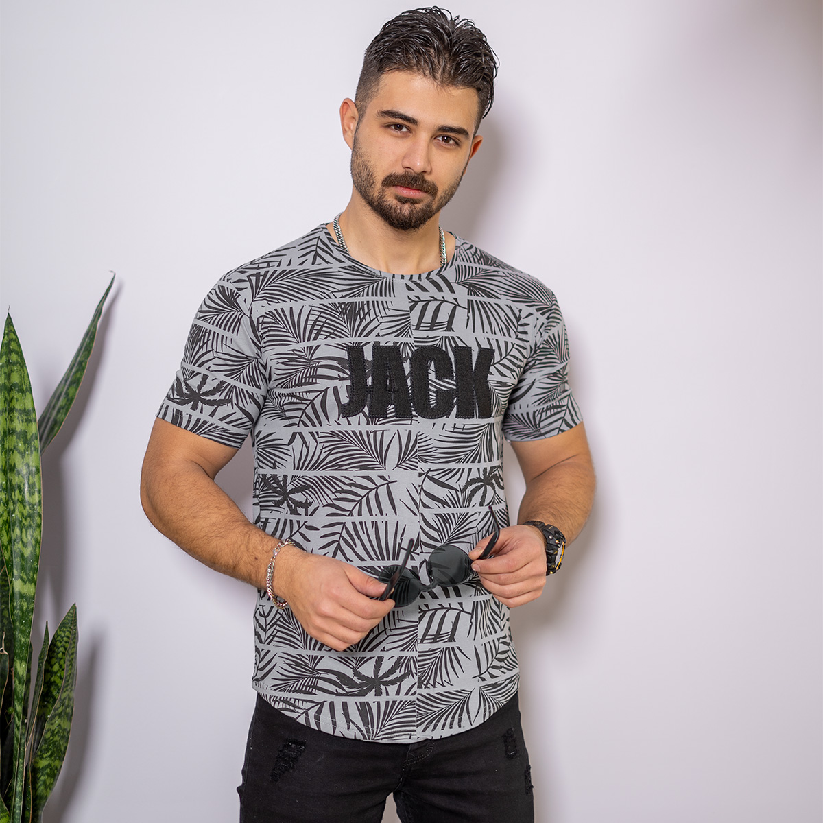 تیشرت مردانه طوسی روشن مدل Jack