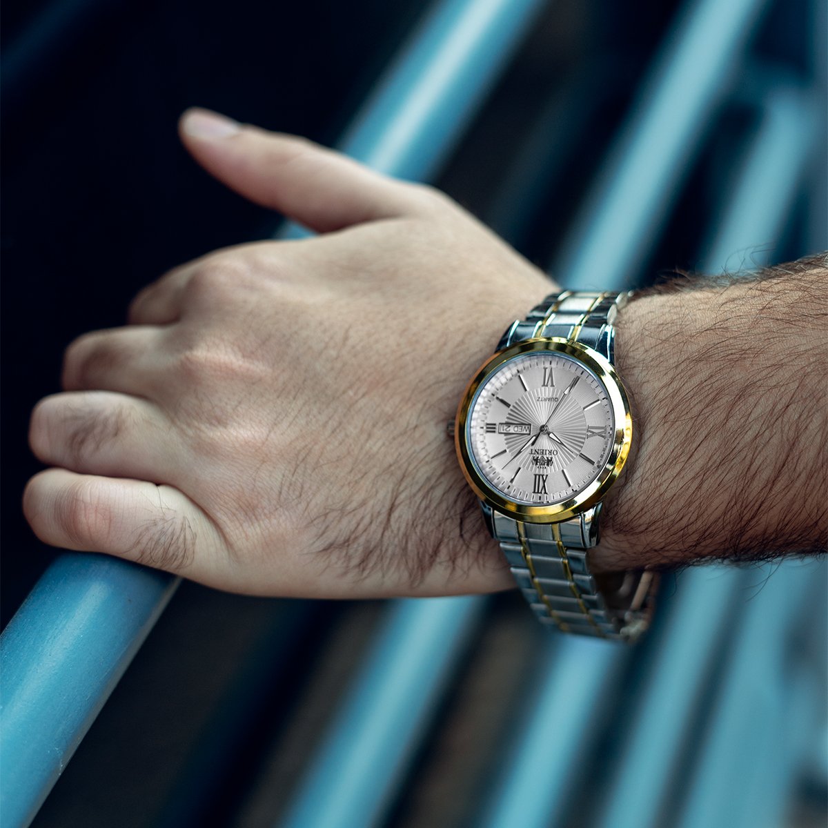 ساعت مچی Orient دورنگ مدل Z20