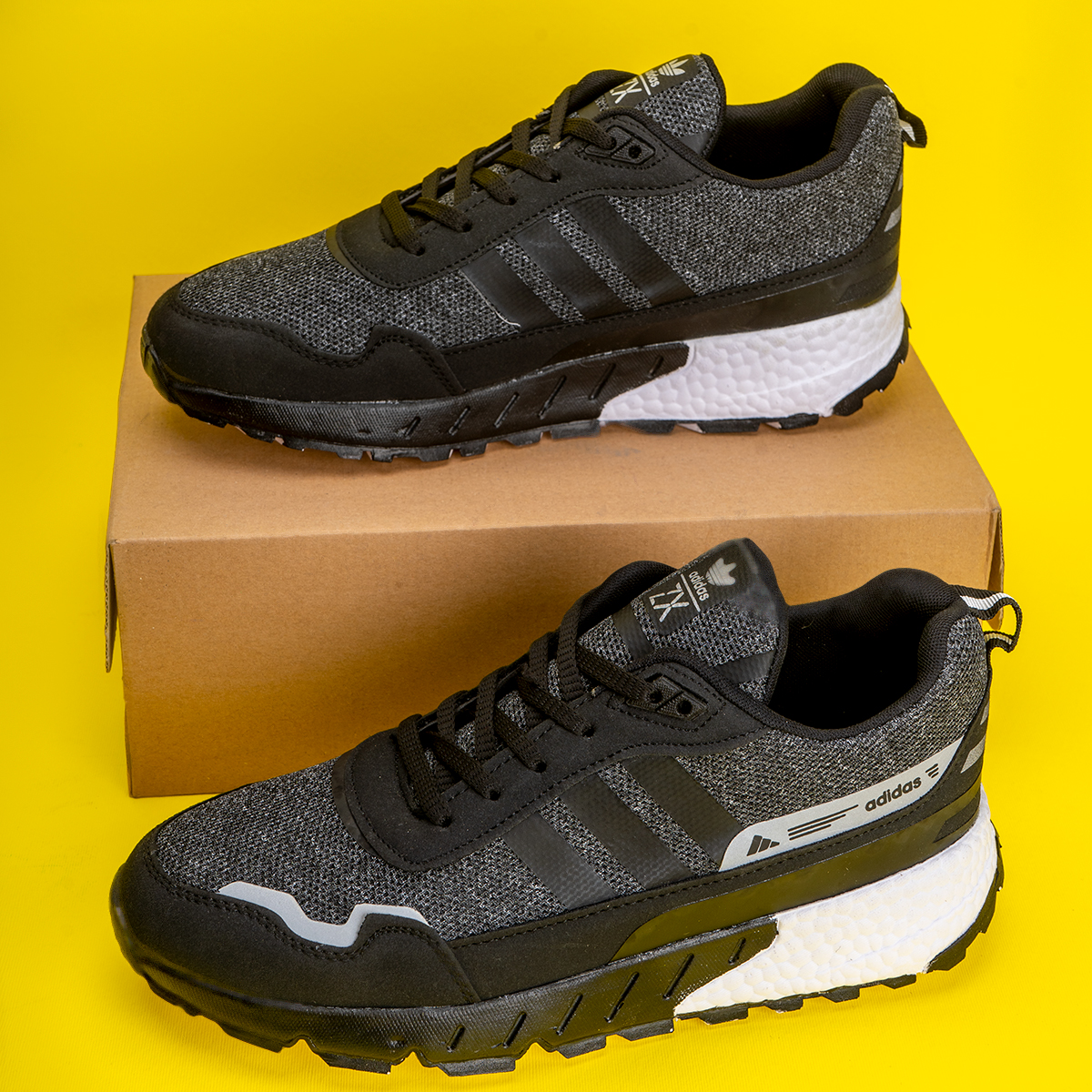 کفش ورزشی آدیداس مشکی مردانه مدل Ario