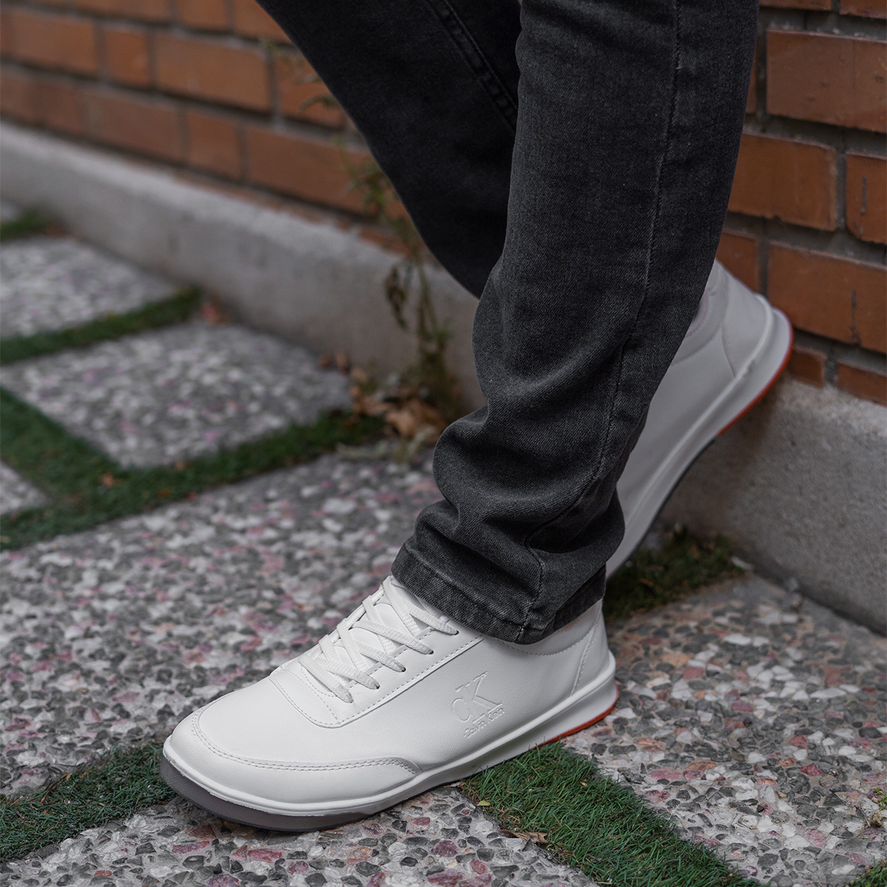 کفش تخت سفید مردانه CK مدل sevil