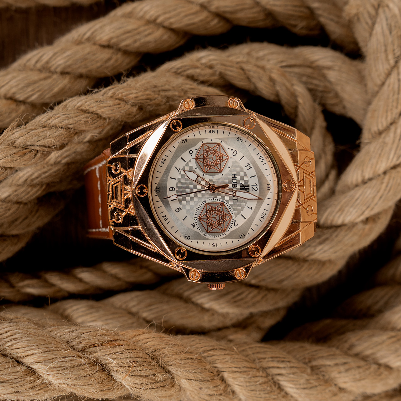 ساعت مچی Hublot قهوه ای قاب طلایی مدل G705