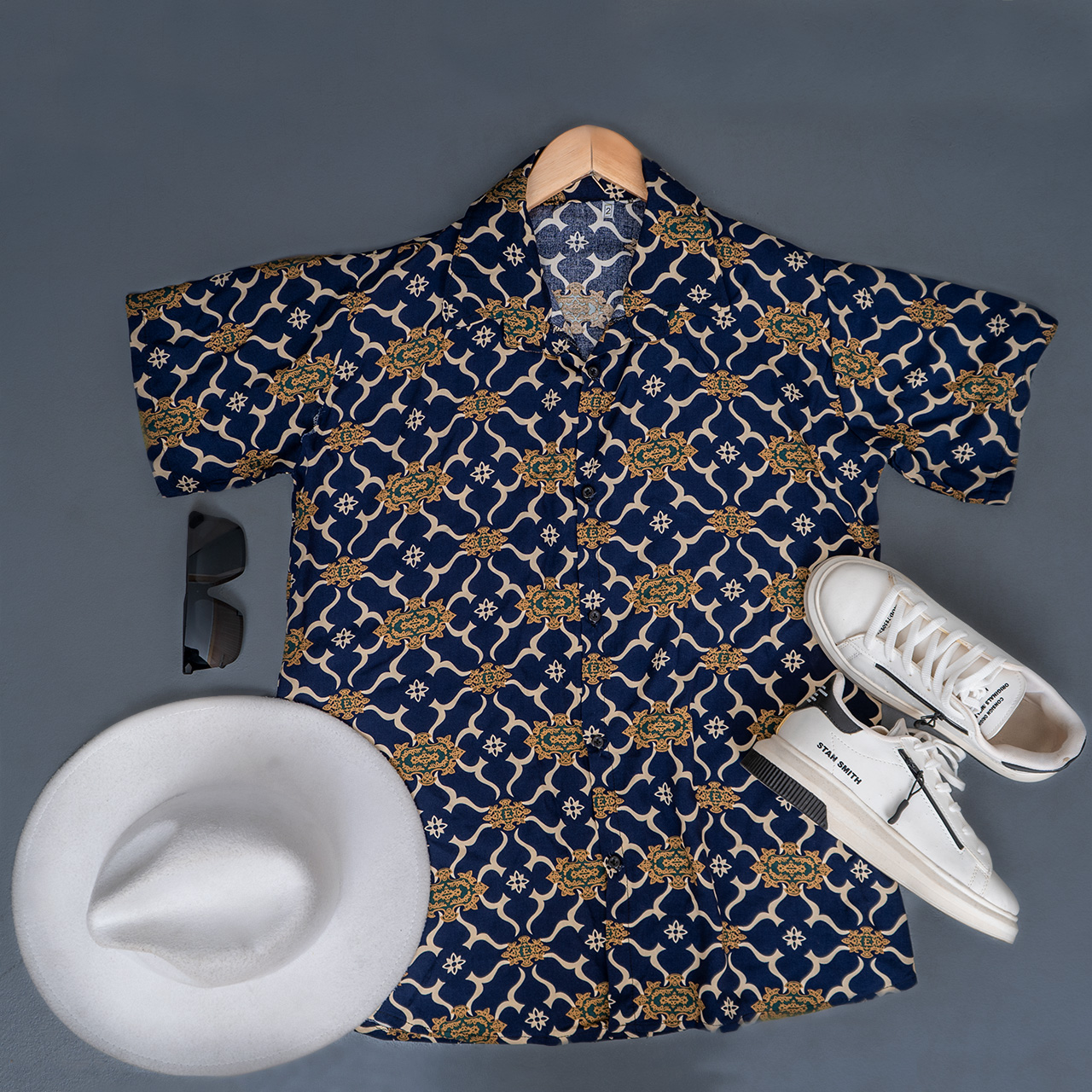 پیراهن هاوایی مردانه طرح پرانتز سرمه ای مدلE92