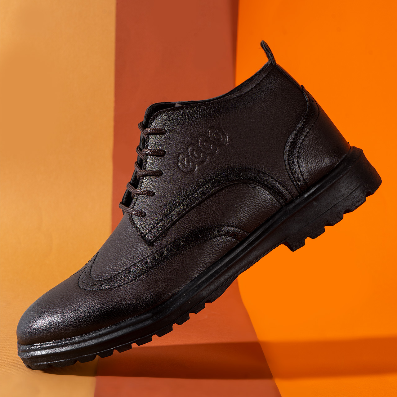 نیم بوت مردانه COCO قهوه ای مدلSalivan