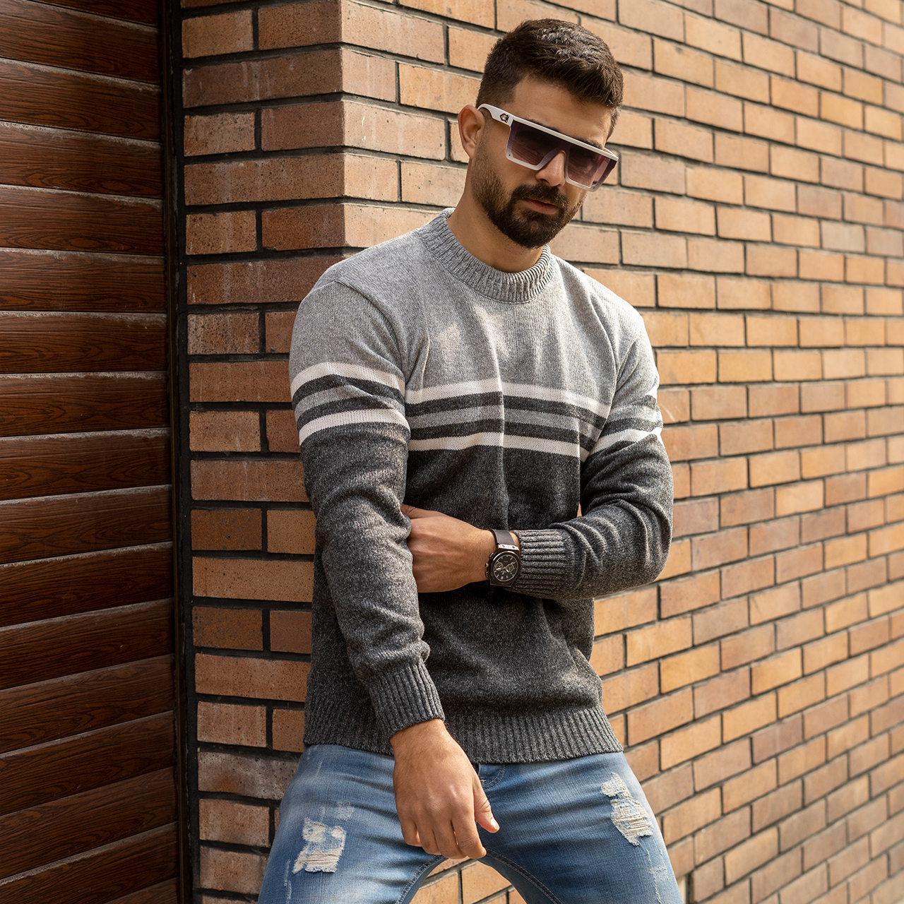 پلیور راه راه طوسی مردانه مدل T102