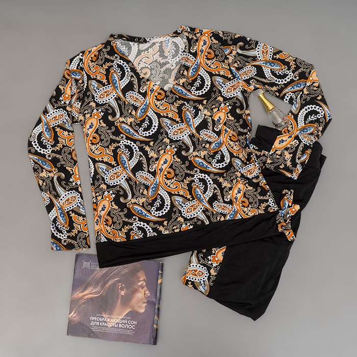 ست بلوز شلوار زنانه طرح بته جقه مدل Samin