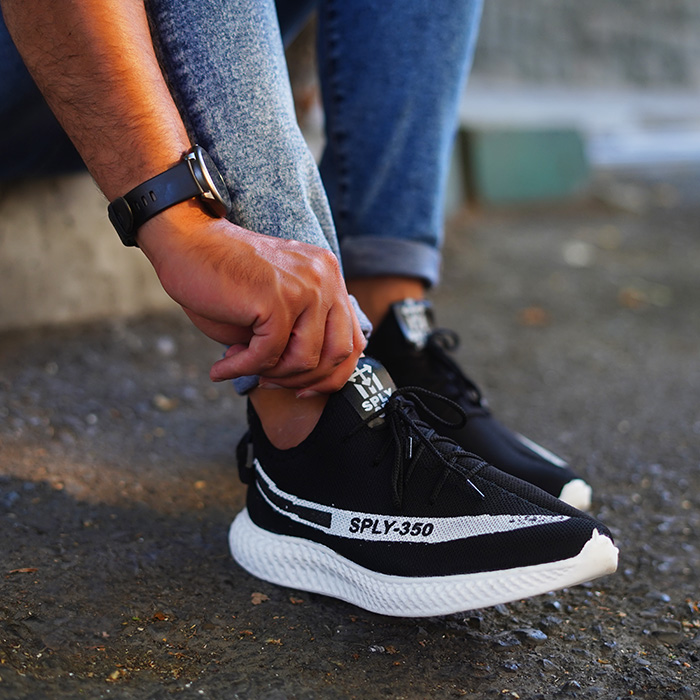 کفش ورزشی SPLY350 مشکی زیره سفید مردانه مدلYogi