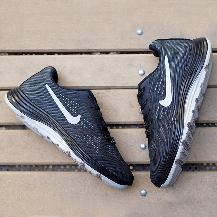 کفش ورزشی مردانه مشکی طوسی مدل Sarmad