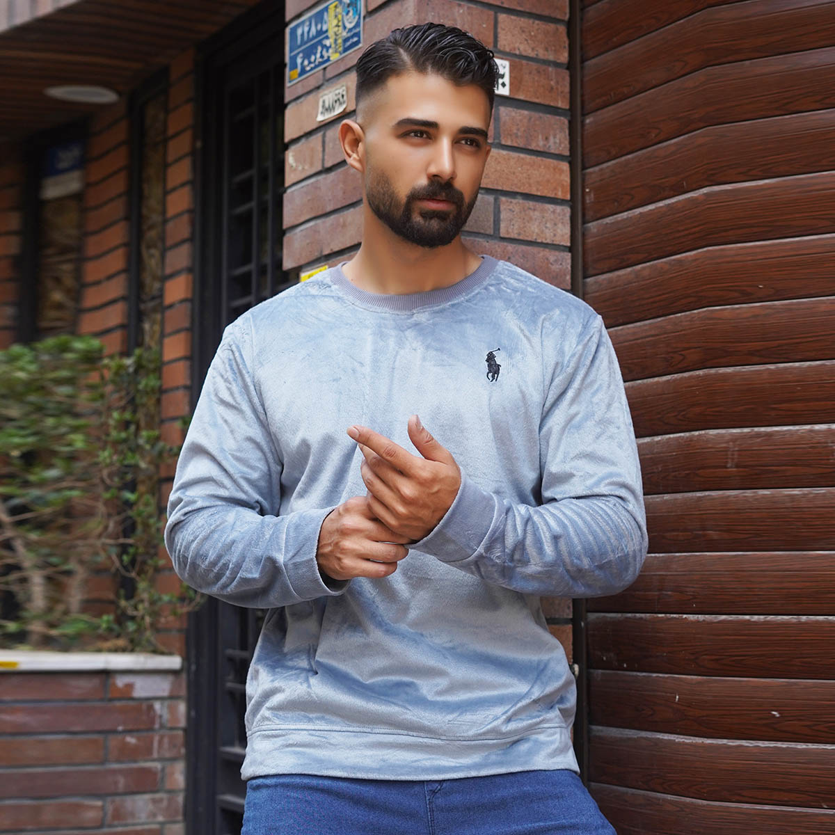 بلوز مردانه مخمل طوسی مدل Raden