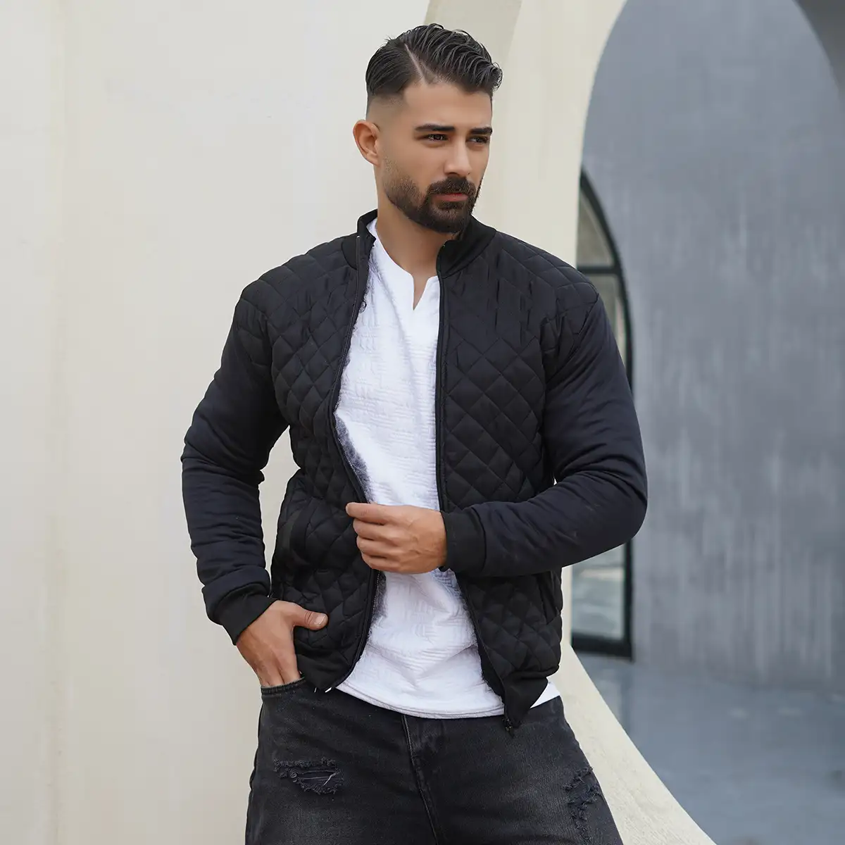 کاپشن بادی طرح لوزی مردانه مشکی مدل Karo