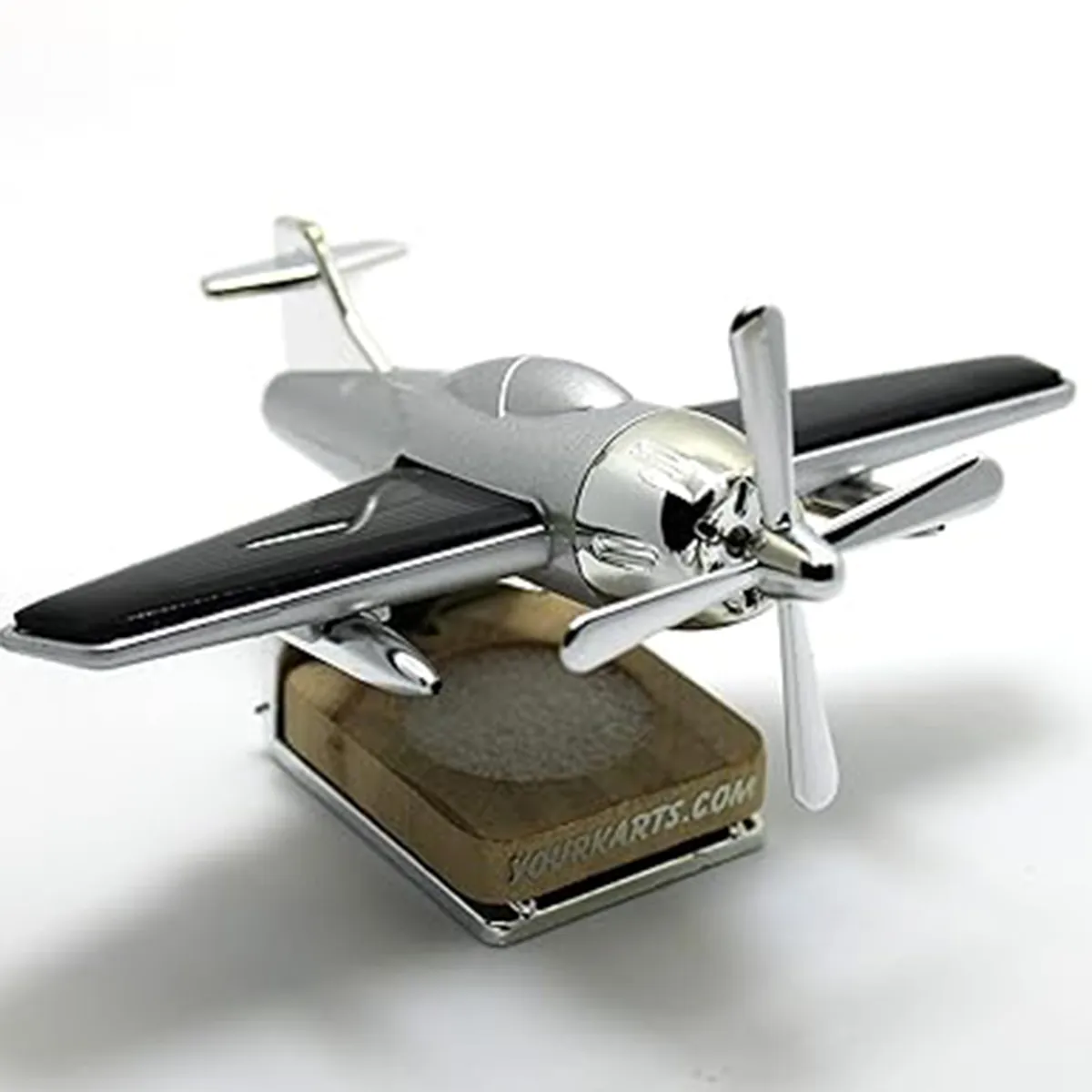 خوشبو کننده خورشیدی خودرو طرح هواپیما