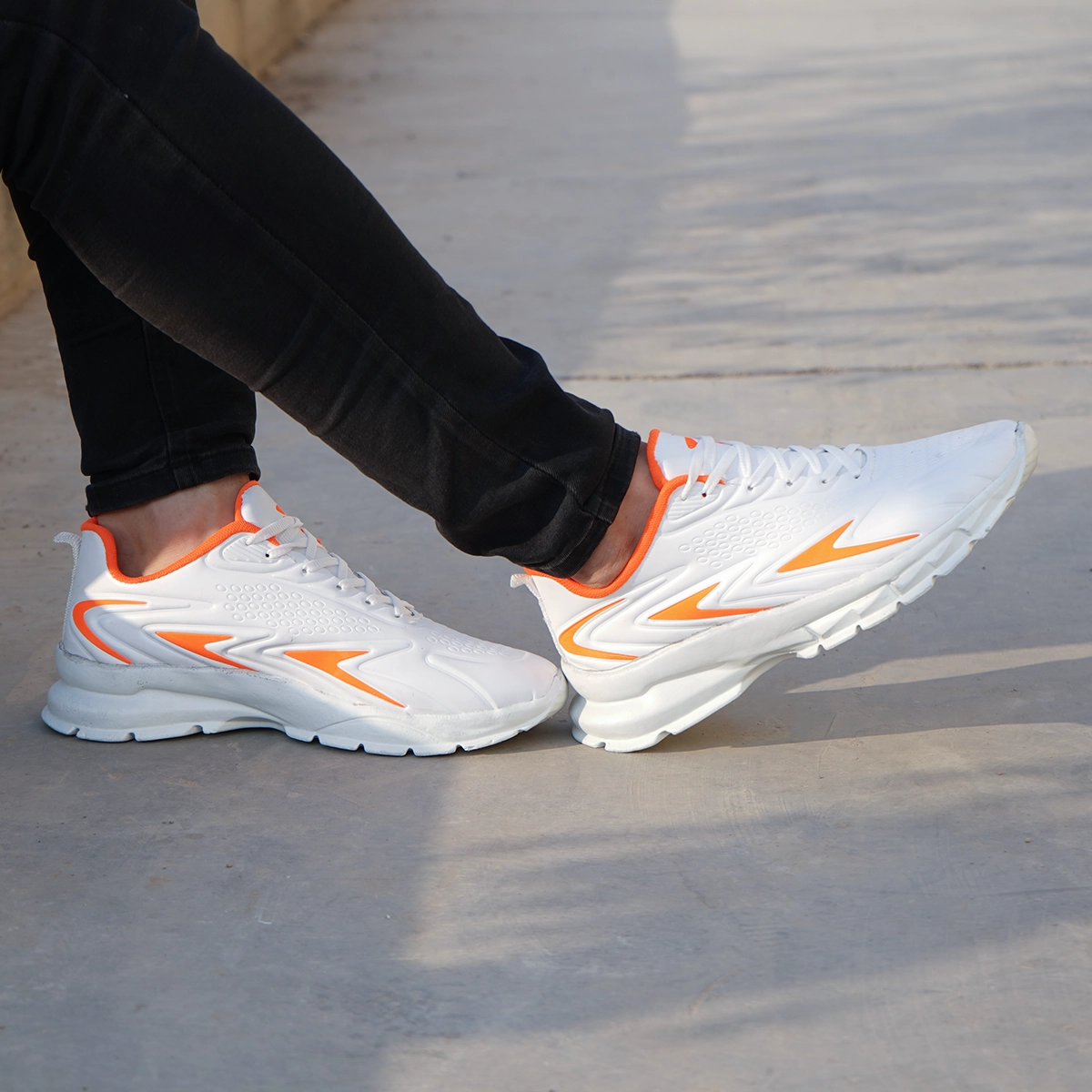 کفش ورزشی مردانه سفید مدل Marion