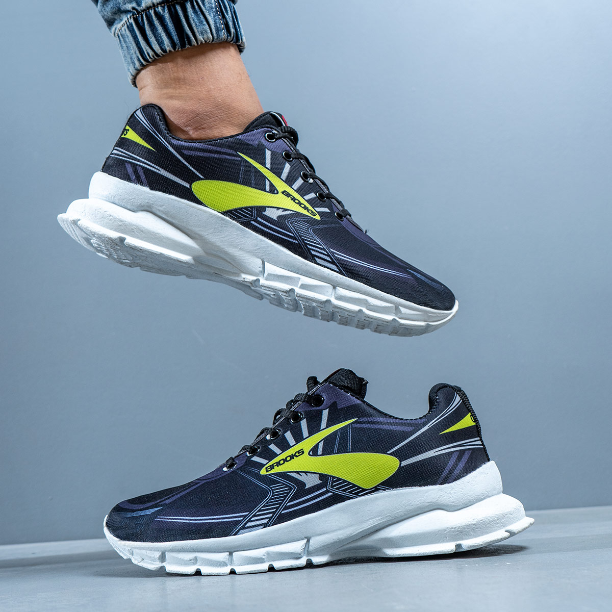 کفش ورزشی Brooks مردانه مشکی سبز مدل Folen-