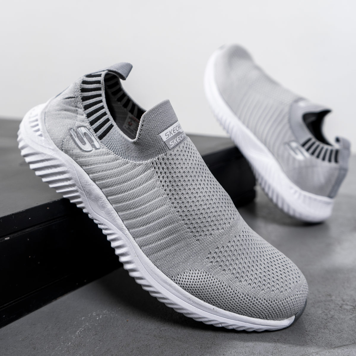 کفش ورزشیSKECHERS مردانه طوسی روشن مدل Balini-